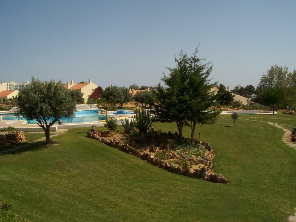 Charming Apartment With Private Garden & Pool Vilamoura Exterior photo